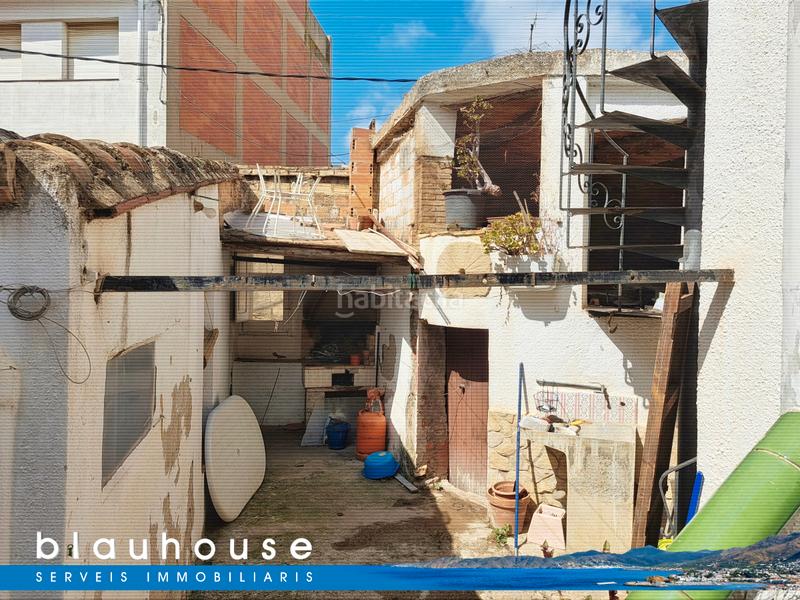 Foto 4bce50f8-5aa1-4ad5-bbed-e6abec6b450c. Casa  con patio en la villa en La Vila Llançà Foto 4bce50f8-5aa1-4ad5-bbed-e6abec6b450c. Casa  con patio en la villa en La Vila Llançà