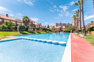 Location Appartement à Calle redes, de las 13. Tu nueva vida junto al mar, lista para entrar. Location Appartement à Calle redes, de las 13. Tu nueva vida junto al mar, lista para entrar.