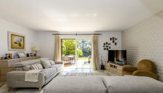 Semi detached house  Avenida pernet Semi detached house  Avenida pernet