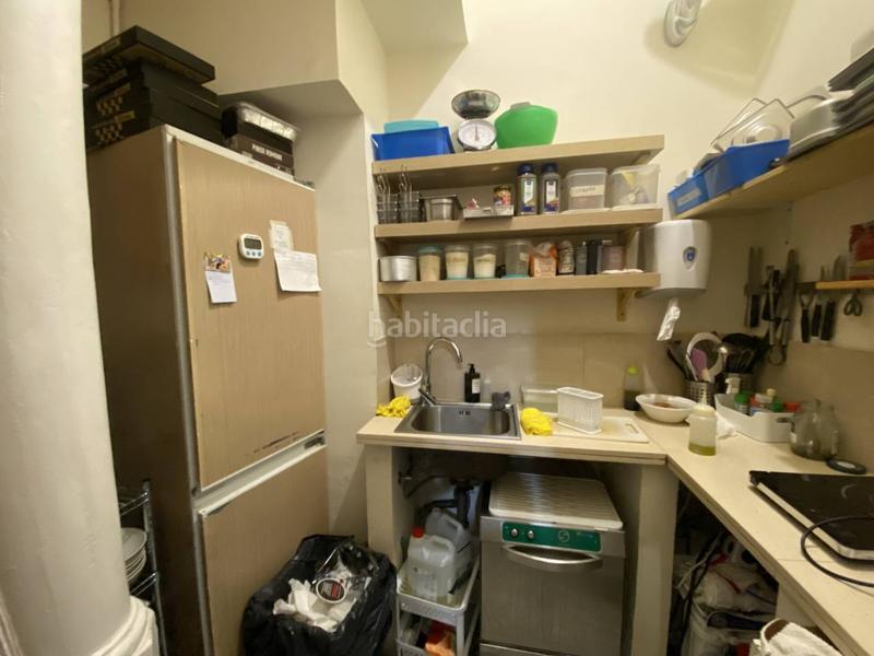 Foto aee9cbdd-3fd3-45b1-8f3e-d236f067bcd4. Traspàs local comercial a Dreta de l´Eixample Barcelona Foto aee9cbdd-3fd3-45b1-8f3e-d236f067bcd4. Traspàs local comercial a Dreta de l´Eixample Barcelona