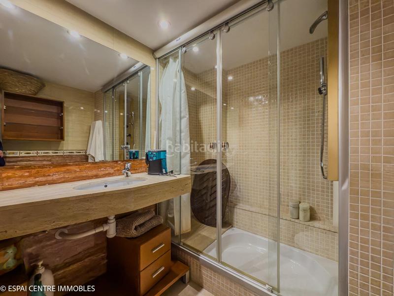 Foto 03c626cf-4809-496f-8cbe-7438ad670a73. Dúplex  con 4 habitaciones con plaza de aparcamiento y trastero en Terrassa Foto 03c626cf-4809-496f-8cbe-7438ad670a73. Dúplex  con 4 habitaciones con plaza de aparcamiento y trastero en Terrassa
