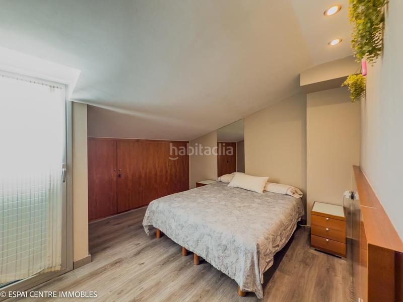 Foto 5ed5d45e-ae9f-4b63-adbc-491e81d96cb5. Dúplex  con 4 habitaciones con plaza de aparcamiento y trastero en Terrassa Foto 5ed5d45e-ae9f-4b63-adbc-491e81d96cb5. Dúplex  con 4 habitaciones con plaza de aparcamiento y trastero en Terrassa