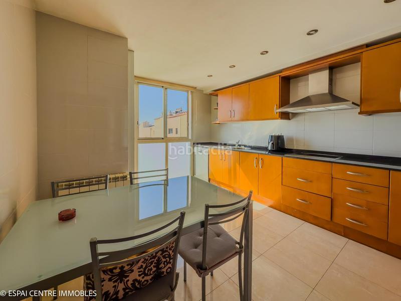 Foto 8c249d74-ab08-4649-bbdc-357b188ecbf9. Dúplex  con 4 habitaciones con plaza de aparcamiento y trastero en Terrassa Foto 8c249d74-ab08-4649-bbdc-357b188ecbf9. Dúplex  con 4 habitaciones con plaza de aparcamiento y trastero en Terrassa