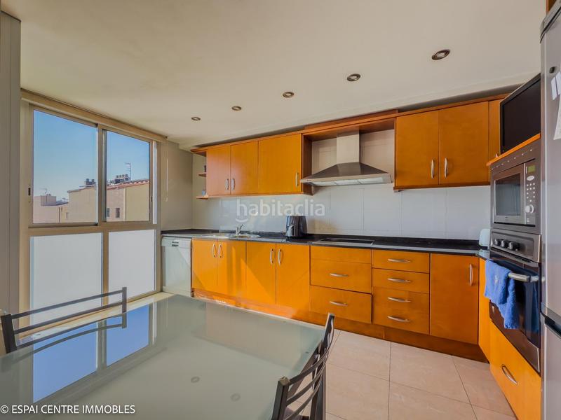 Foto dfac58e4-f1fb-431b-9b1c-33c709758f78. Dúplex  con 4 habitaciones con plaza de aparcamiento y trastero en Terrassa Foto dfac58e4-f1fb-431b-9b1c-33c709758f78. Dúplex  con 4 habitaciones con plaza de aparcamiento y trastero en Terrassa