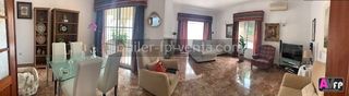 Casa en Cuatro Pinos - El Carmen. Impecable chalet, urbanizacion cerrada. Casa en Cuatro Pinos - El Carmen. Impecable chalet, urbanizacion cerrada.