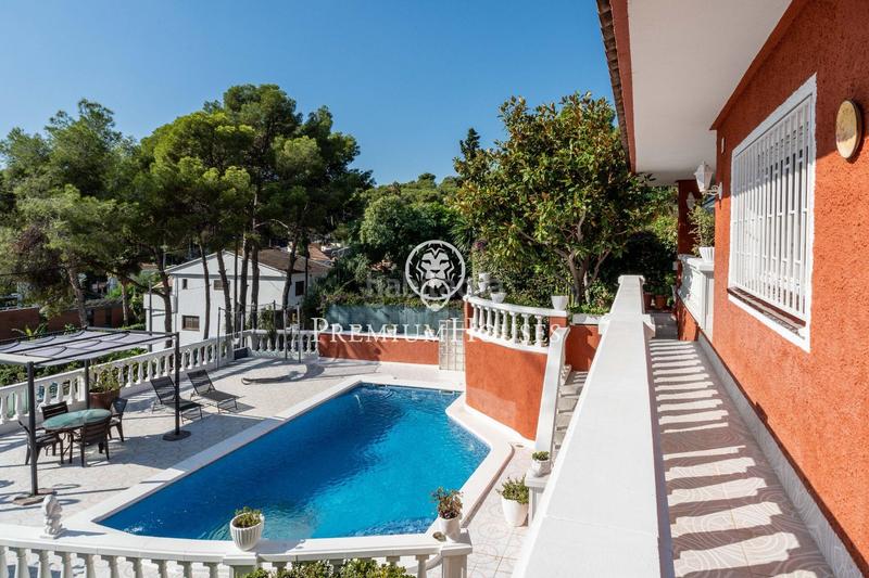 Foto d02fe2fc-8723-48ef-ab67-5fbcb20febb4. Casa amb calefacció aparcament piscina a Montmar Castelldefels Foto d02fe2fc-8723-48ef-ab67-5fbcb20febb4. Casa amb calefacció aparcament piscina a Montmar Castelldefels