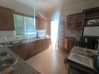 Casa  Menéndez pelayo. Se vende gran casa en monturque, córdoba Casa  Menéndez pelayo. Se vende gran casa en monturque, córdoba