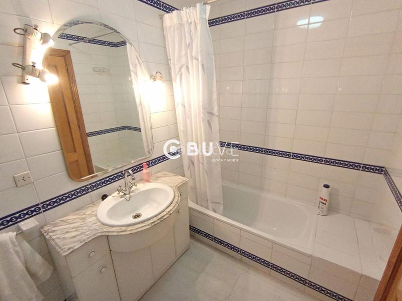 Foto 24524e13-06b3-41a0-aca8-8ff295f0cb3e. Casa amb aparcament a Barrio Alto San Juan de Aznalfarache Foto 24524e13-06b3-41a0-aca8-8ff295f0cb3e. Casa amb aparcament a Barrio Alto San Juan de Aznalfarache