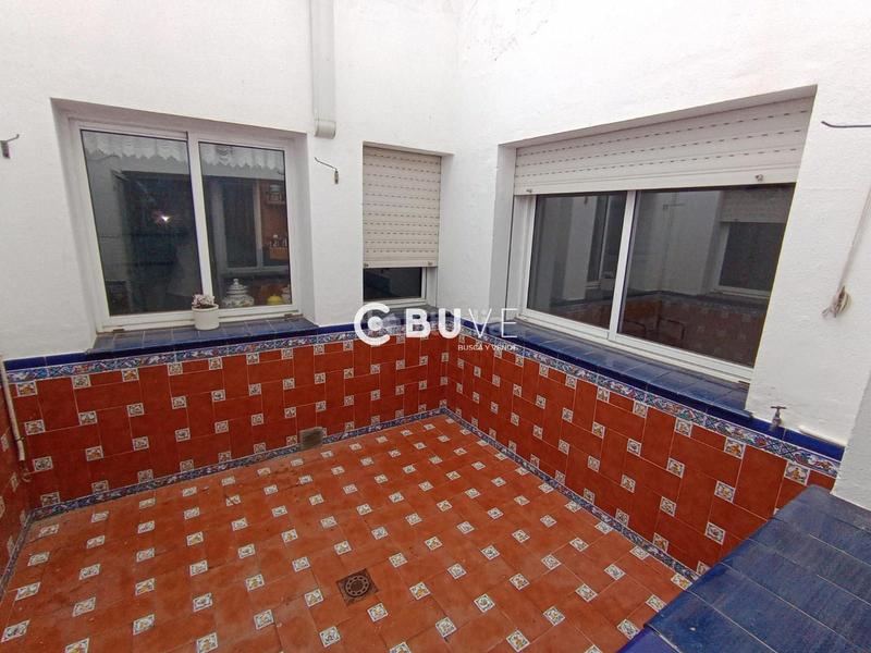 Foto 4a2a0e31-358c-4483-8289-f0f382500036. Casa amb aparcament a Barrio Alto San Juan de Aznalfarache Foto 4a2a0e31-358c-4483-8289-f0f382500036. Casa amb aparcament a Barrio Alto San Juan de Aznalfarache