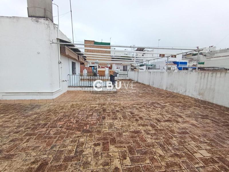 Foto 91c46669-157c-46d7-b002-89e6c2b23d37. Casa amb aparcament a Barrio Alto San Juan de Aznalfarache Foto 91c46669-157c-46d7-b002-89e6c2b23d37. Casa amb aparcament a Barrio Alto San Juan de Aznalfarache