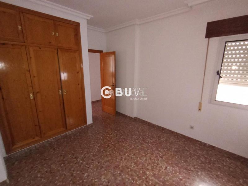 Foto a0599678-0b15-4fe7-9194-4ee617a2bad0. Casa amb aparcament a Barrio Alto San Juan de Aznalfarache Foto a0599678-0b15-4fe7-9194-4ee617a2bad0. Casa amb aparcament a Barrio Alto San Juan de Aznalfarache