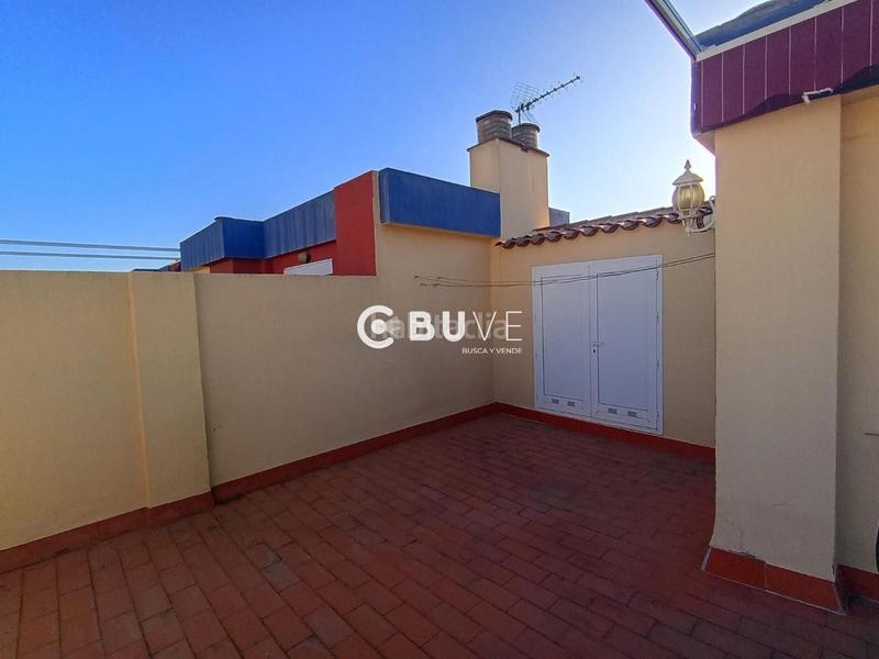 Foto 1011b96d-6c43-487e-b7a4-c358878cd1a5. Dúplex amb aparcament piscina a Barrio Alto San Juan de Aznalfarache Foto 1011b96d-6c43-487e-b7a4-c358878cd1a5. Dúplex amb aparcament piscina a Barrio Alto San Juan de Aznalfarache