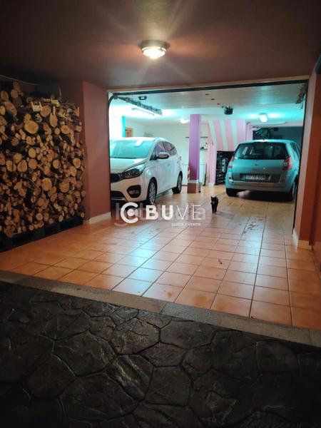 Foto fc8f6184-8cd2-4978-96d8-71fa4f566998. Maison avec parking dans Población de Arroyo Foto fc8f6184-8cd2-4978-96d8-71fa4f566998. Maison avec parking dans Población de Arroyo