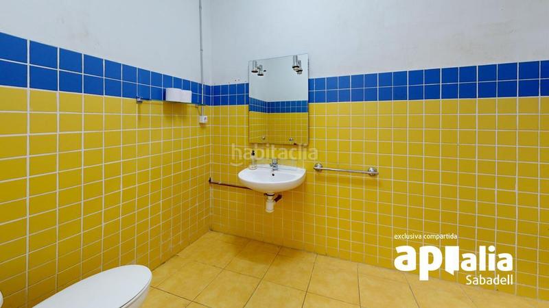 Foto 8e45d84a-0ee4-4eb6-a020-7a8cbf04d94f. Local comercial en Barri Antic Barberà del Vallès Foto 8e45d84a-0ee4-4eb6-a020-7a8cbf04d94f. Local comercial en Barri Antic Barberà del Vallès