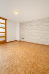Pis a La Cogullada. Vivienda en zona ca n aurell Pis a La Cogullada. Vivienda en zona ca n aurell
