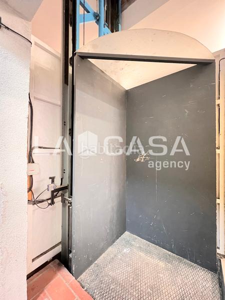 Foto 1b451307-7b3d-4898-b79d-4d5b2d285b22. Local commercial dans Gorg Badalona Foto 1b451307-7b3d-4898-b79d-4d5b2d285b22. Local commercial dans Gorg Badalona