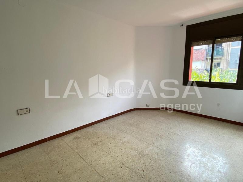 Foto f997f669-fc6e-46bf-a325-b79190a32626. Flat in Riu Sud Santa Coloma de Gramenet Foto f997f669-fc6e-46bf-a325-b79190a32626. Flat in Riu Sud Santa Coloma de Gramenet