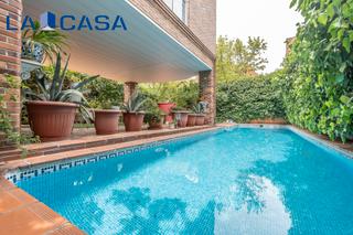 Chalet  Calle de pérez cidón Chalet  Calle de pérez cidón