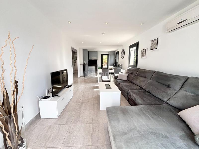 Foto cde9cfc1-c0a8-4f0a-9ce1-f8df58b27d26. Doppelhaus mit heizung parking in Cala Pi-Vallgornera Llucmajor Foto cde9cfc1-c0a8-4f0a-9ce1-f8df58b27d26. Doppelhaus mit heizung parking in Cala Pi-Vallgornera Llucmajor