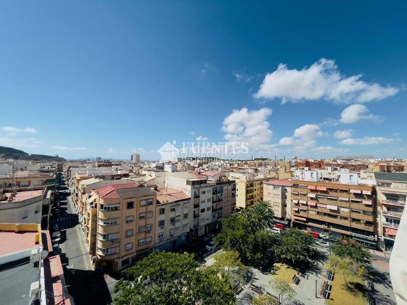 Foto 0985453f-962c-4db5-a443-62857d7537a6. Àtic a Carolinas Altas Alicante Foto 0985453f-962c-4db5-a443-62857d7537a6. Àtic a Carolinas Altas Alicante