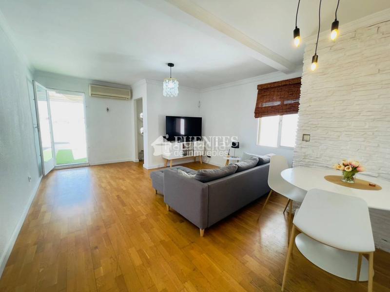 Foto 25043831-b2c9-45eb-b5dd-cbfb0cc4be97. Àtic a Carolinas Altas Alicante Foto 25043831-b2c9-45eb-b5dd-cbfb0cc4be97. Àtic a Carolinas Altas Alicante