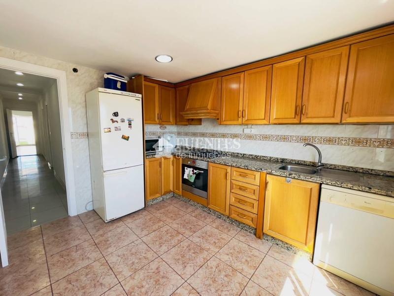 Foto 3d533c72-f8df-4096-84f5-e0c977208155. Àtic a Carolinas Altas Alicante Foto 3d533c72-f8df-4096-84f5-e0c977208155. Àtic a Carolinas Altas Alicante