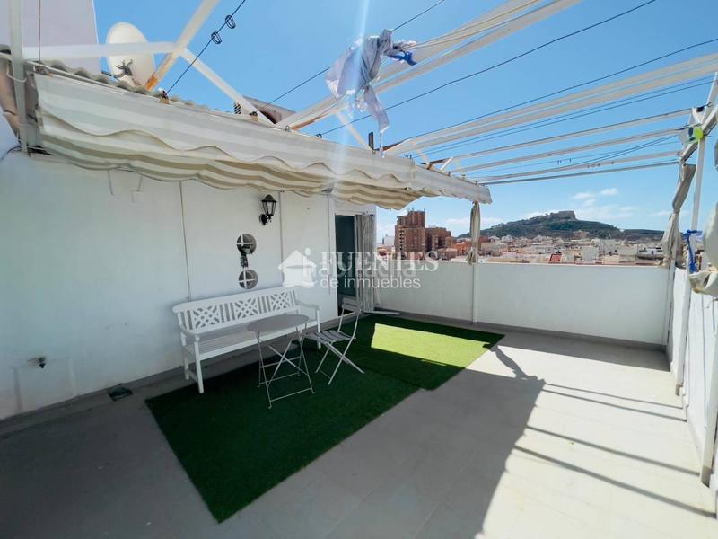 Foto 59135f9a-543a-46ba-b7e6-d87a5efb8c26. Àtic a Carolinas Altas Alicante Foto 59135f9a-543a-46ba-b7e6-d87a5efb8c26. Àtic a Carolinas Altas Alicante