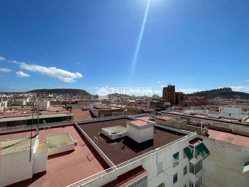 Foto 7bf569b5-8296-4ce3-9fda-616b7d147e5d. Àtic a Carolinas Altas Alicante Foto 7bf569b5-8296-4ce3-9fda-616b7d147e5d. Àtic a Carolinas Altas Alicante