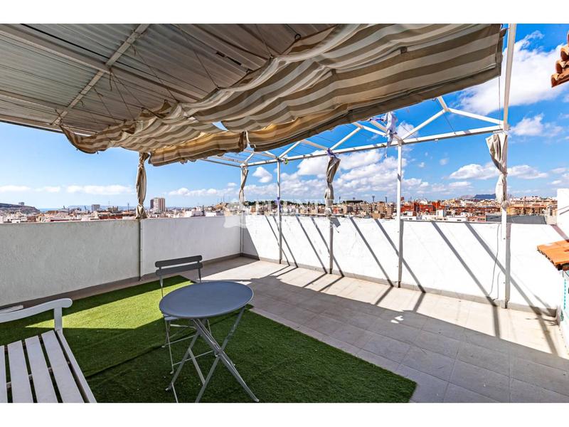 Foto 98051926-6738-48d1-8ae1-0ac64505a3fa. Àtic a Carolinas Altas Alicante Foto 98051926-6738-48d1-8ae1-0ac64505a3fa. Àtic a Carolinas Altas Alicante