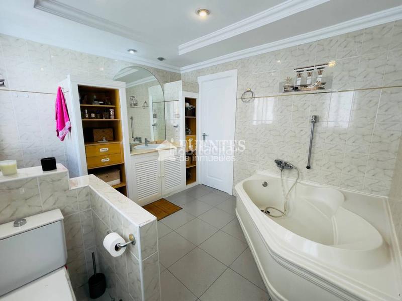 Foto d64d9164-cb39-4127-9fff-311e74a38ca1. Àtic a Carolinas Altas Alicante Foto d64d9164-cb39-4127-9fff-311e74a38ca1. Àtic a Carolinas Altas Alicante