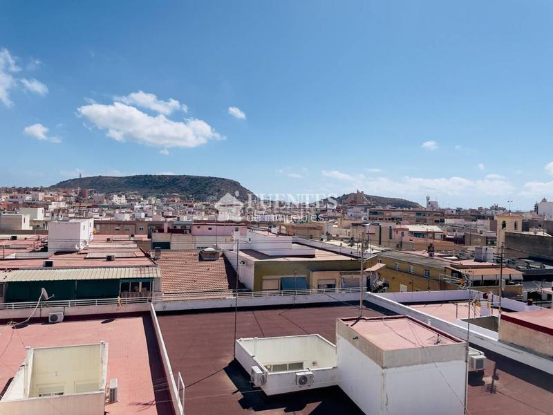 Foto fa3b01a6-b4e0-4df4-bc42-749f231f5fd7. Àtic a Carolinas Altas Alicante Foto fa3b01a6-b4e0-4df4-bc42-749f231f5fd7. Àtic a Carolinas Altas Alicante