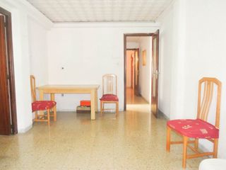 Appartement à Centro Ciudad. Piso 3 dormitorios en manises centro Appartement à Centro Ciudad. Piso 3 dormitorios en manises centro