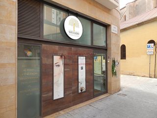 Traspaso Local Comercial Carrer anglesola. Excelente oportunidad Traspaso Local Comercial Carrer anglesola. Excelente oportunidad