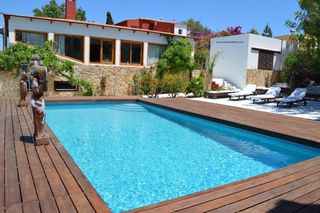 Alquiler Chalet en Jesús. Chalet con 6 habitaciones amueblado con piscina y aire acondicio Alquiler Chalet en Jesús. Chalet con 6 habitaciones amueblado con piscina y aire acondicio