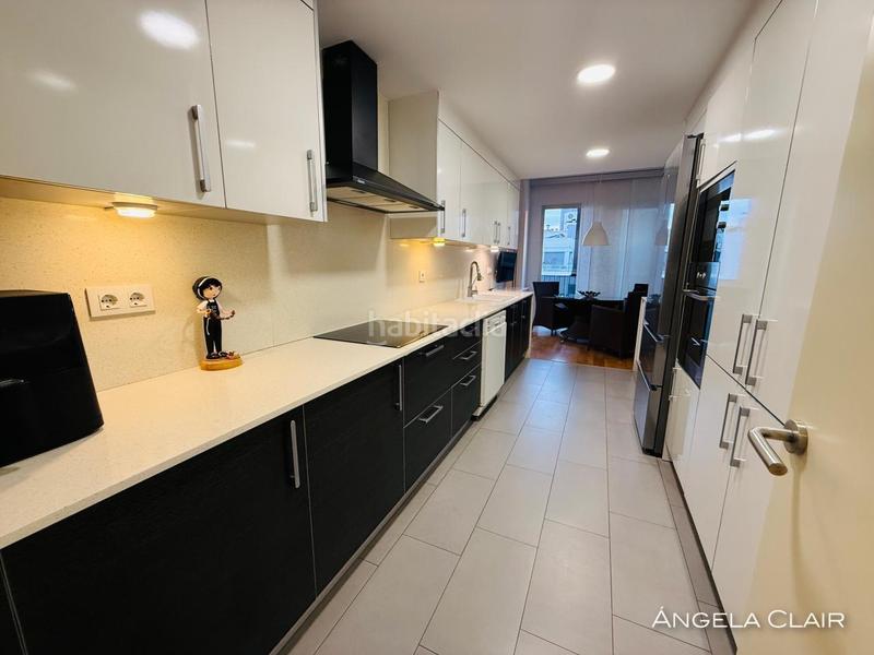 Foto 21a35e4a-8849-430a-b573-e0fbbf46eefd. Penthouse with heating parking pool in Centre-Can Nadal Sant Feliu de Llobregat Foto 21a35e4a-8849-430a-b573-e0fbbf46eefd. Penthouse with heating parking pool in Centre-Can Nadal Sant Feliu de Llobregat