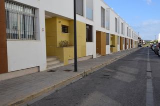 Casa adosada en Núcleo Urbano. Magnífico adosado en la pobla Casa adosada en Núcleo Urbano. Magnífico adosado en la pobla
