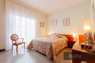 House in Calle d´arnau, 9. Finca en barcelona House in Calle d´arnau, 9. Finca en barcelona