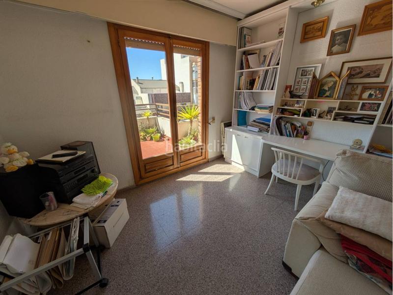 Foto 3a7a7f1b-48ae-4dd8-b9bd-d4d678c2d209. Attique dans Plaza Castelar - Mercado Central Elda Foto 3a7a7f1b-48ae-4dd8-b9bd-d4d678c2d209. Attique dans Plaza Castelar - Mercado Central Elda