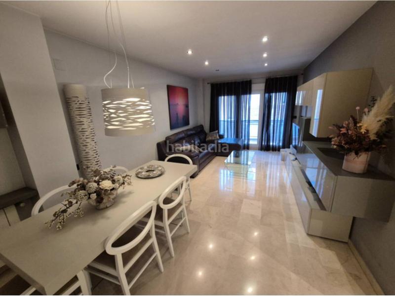 Foto 2b38d1f7-6669-4725-8e52-9167f4b8a3fb. Attique dans Plaza Castelar - Mercado Central Elda Foto 2b38d1f7-6669-4725-8e52-9167f4b8a3fb. Attique dans Plaza Castelar - Mercado Central Elda