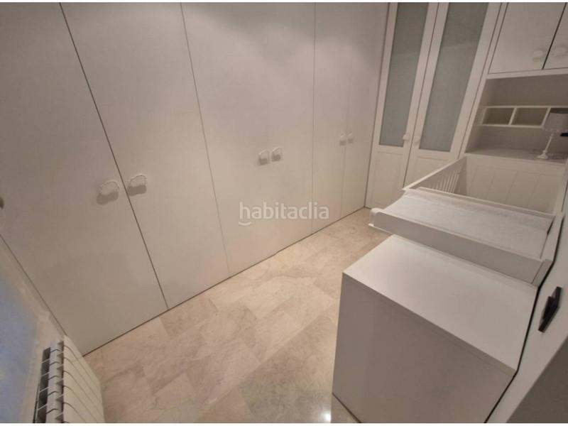 Foto 431b67a6-cef8-4bb9-9d7a-c43831852af5. Attique dans Plaza Castelar - Mercado Central Elda Foto 431b67a6-cef8-4bb9-9d7a-c43831852af5. Attique dans Plaza Castelar - Mercado Central Elda