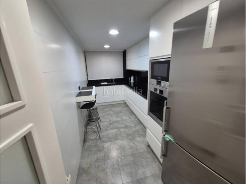 Foto 98b1ba66-cf47-4112-9f09-3b4ba0619887. Attique dans Plaza Castelar - Mercado Central Elda Foto 98b1ba66-cf47-4112-9f09-3b4ba0619887. Attique dans Plaza Castelar - Mercado Central Elda