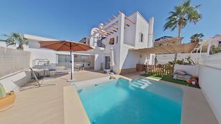 Casa a Los Collados-Los Geraneos. Casa en venta en los geráneos, 4 dormitorios. Casa a Los Collados-Los Geraneos. Casa en venta en los geráneos, 4 dormitorios.