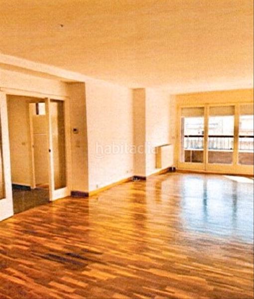 Foto 4255056d-6e10-46ad-85a4-ec1edd5e774e. Flat with heating in Eixample Nord Girona Foto 4255056d-6e10-46ad-85a4-ec1edd5e774e. Flat with heating in Eixample Nord Girona