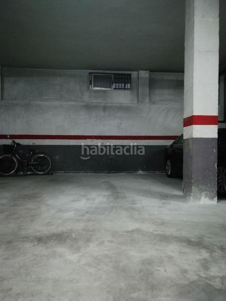 Foto 6dc132f6-9161-4726-8200-4e57828b4168. Aparcament cotxe a Requena Foto 6dc132f6-9161-4726-8200-4e57828b4168. Aparcament cotxe a Requena