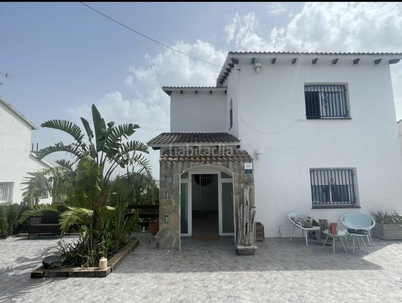 Foto dbbfb4e0-cde7-40aa-b9c4-0e55a24c58b5. Xalet amb calefacció aparcament piscina a Els Masos - Els Garrofers Coma-ruga Foto dbbfb4e0-cde7-40aa-b9c4-0e55a24c58b5. Xalet amb calefacció aparcament piscina a Els Masos - Els Garrofers Coma-ruga