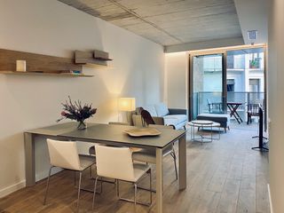 Barcelona - Carrer Valldonzella, 54