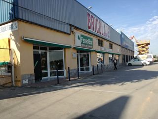 Alquiler Local Comercial en Avenida del mar, 1. Nave comercial con parcela Alquiler Local Comercial en Avenida del mar, 1. Nave comercial con parcela