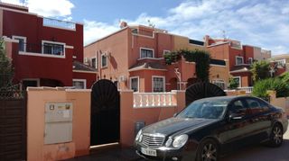 Alquiler Casa adosada en Avenida riegos de levante, 10. Disponible larga temporada Alquiler Casa adosada en Avenida riegos de levante, 10. Disponible larga temporada