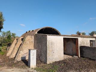 Mas  Les planes 13-48,97. Casa de campo para residencia de 4 habitaciones de 132m, con par Mas  Les planes 13-48,97. Casa de campo para residencia de 4 habitaciones de 132m, con par