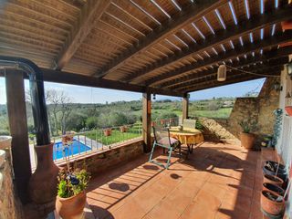 Masia La guardia. Con jardín y piscina privada Masia La guardia. Con jardín y piscina privada